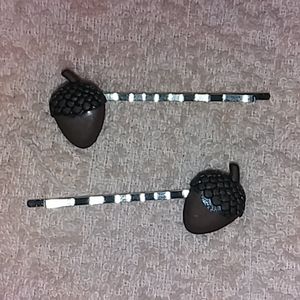 🍂 Acorn bobby pins